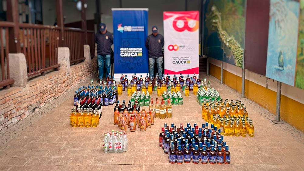 Golpe-al-licor-ilegal-en-el-norte-del-Cauca.jpg