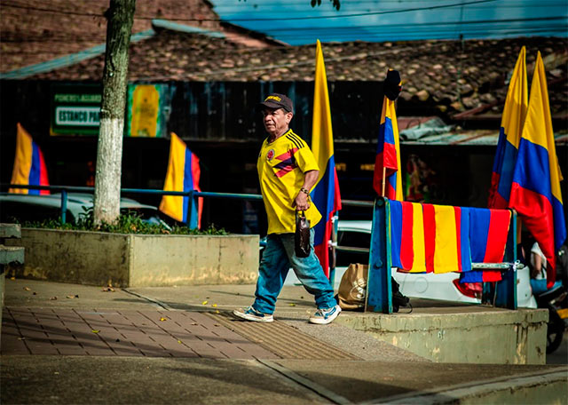 Miranda se viste de patria para alentar a Colombia Miranda se viste de patria para alentar a Colombia