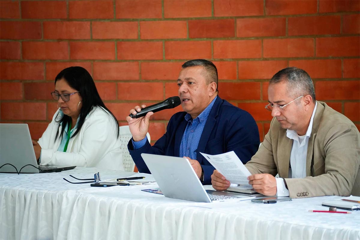 Silvia-prioriza-politicas-para-discapacidad-y-adultos-mayores.jpg