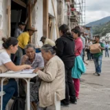 Comunidad participa en reconstrucción tras terremoto en Colombia