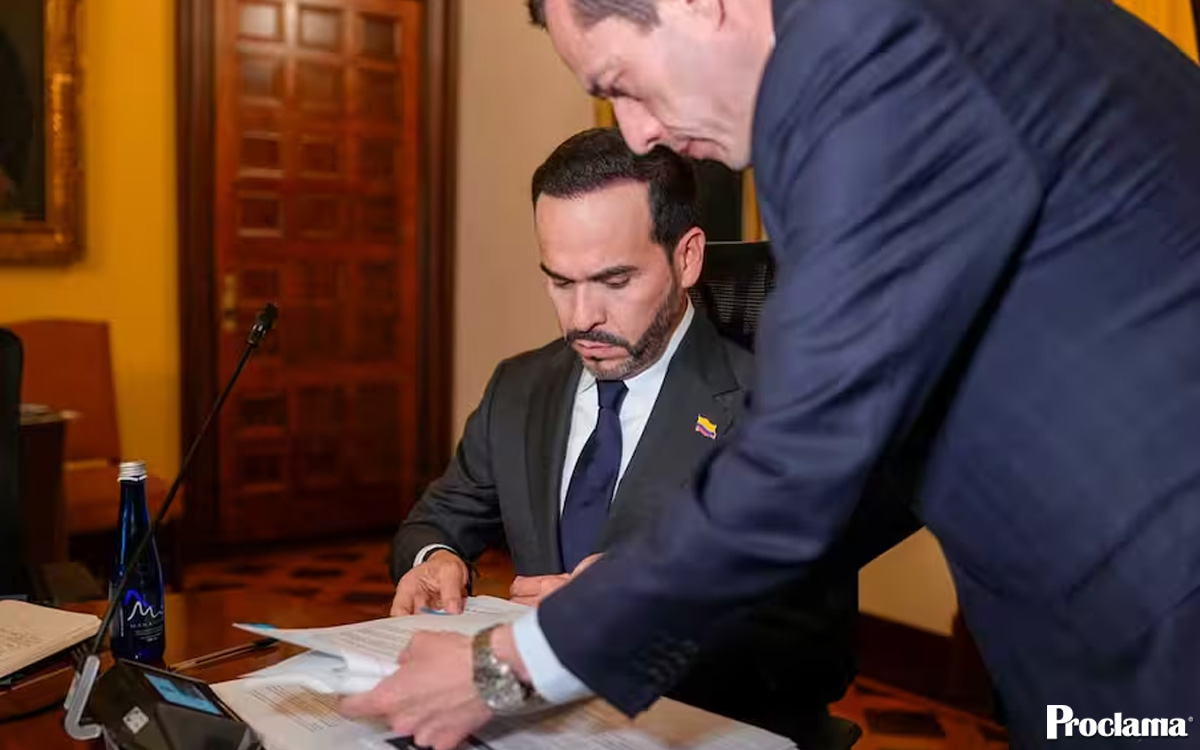 De-la-Espriella-pide-a-bancos-bajar-tasas-de-interes.jpg