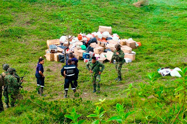 Más de 70 toneladas de ayuda llegan al Chocó tras la emergencia por el sismo