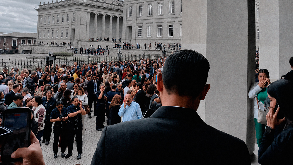 Sismo-sacudio-a-Colombia-y-obligo-a-evacuar-el-Congreso.jpg