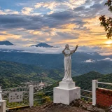 Virgen de las Misericordias sobre las montañas de Bolívar Cauca