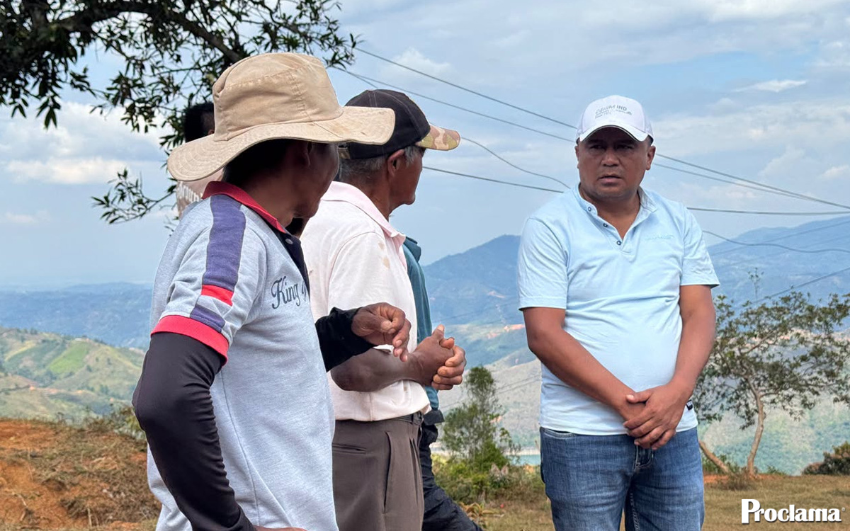 Alcaldia-de-Suarez-termina-mantenimiento-vial-en-Miravalle.jpg