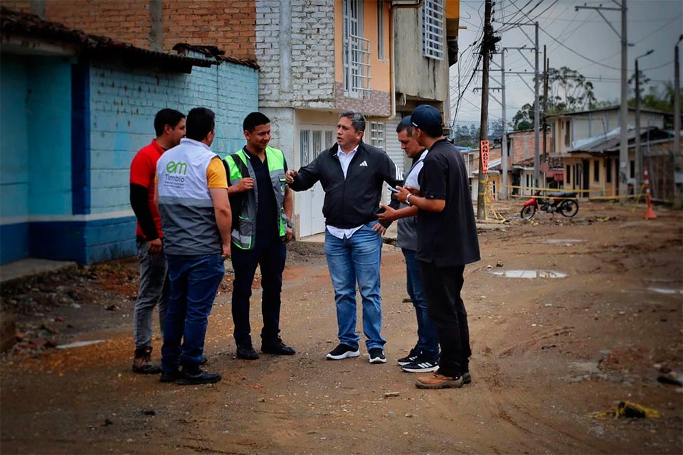 Timbio-alista-pavimentacion-en-calles-17-y-18.jpg
