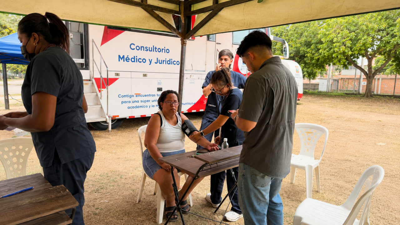 USACA-Movil-lleva-atencion-de-salud-a-comunidades-de-Cali-1280x720.png