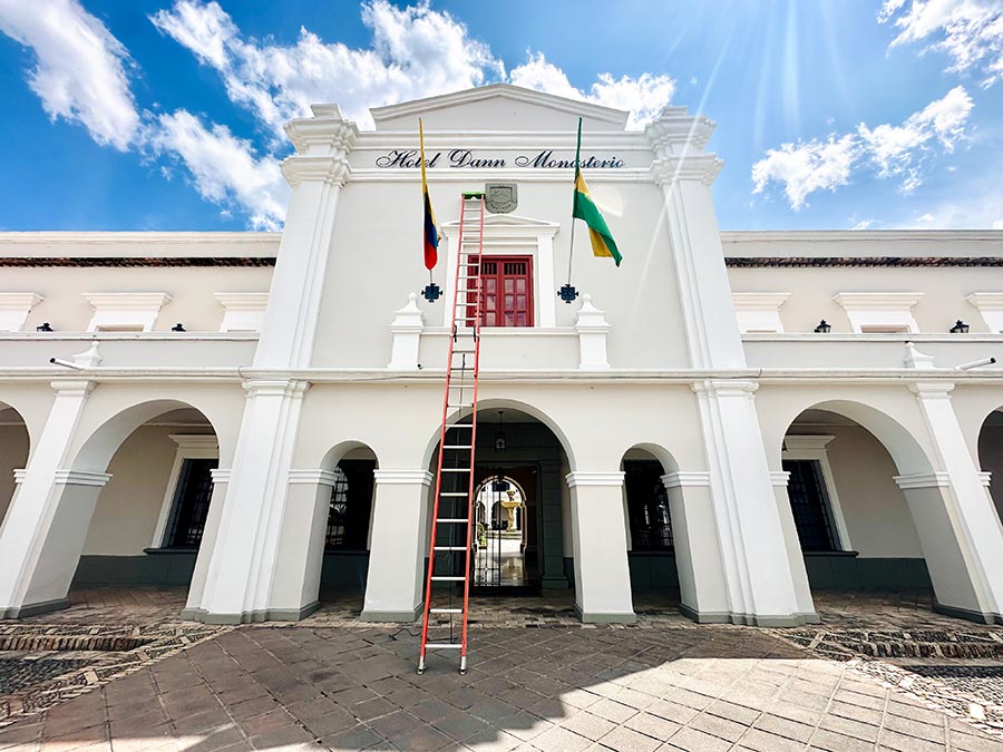 ‘El-Hotel-Monasterio-no-se-cierra-sigue-siendo-de-los-caucanos.jpg