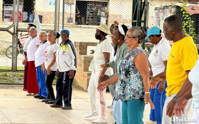 Adultos mayores de Asnazú participan en jornadas semanales