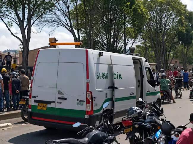 Ataque con explosivo en Popayán dejó dos policías heridos cerca de la Reclusión de Mujeres