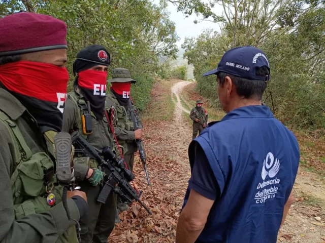 ELN libera a adolescente de 17 años en Cauca