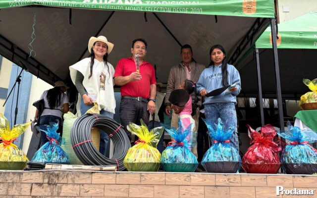 Feria Agropecuaria reúne a campesinos y productores de Totoró