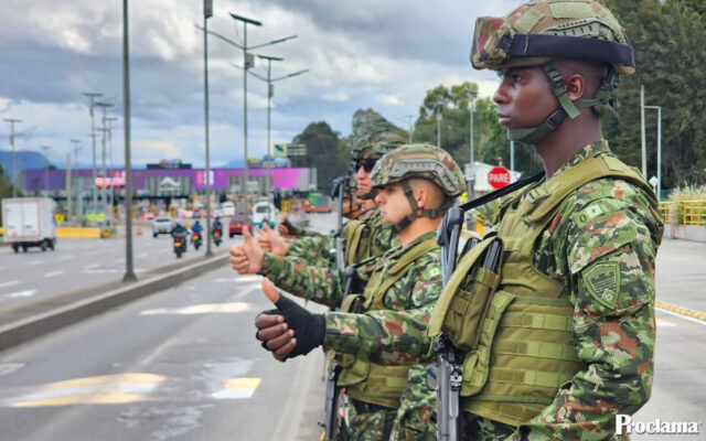 Gobierno y transportadores acuerdan reforzar seguridad vial