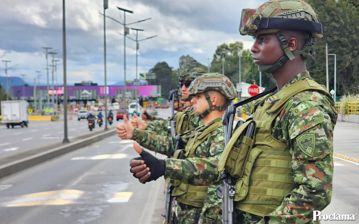 Gobierno y transportadores acuerdan reforzar seguridad vial