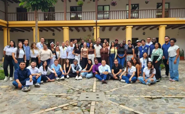 López de Micay conecta campo, juventud y tradición