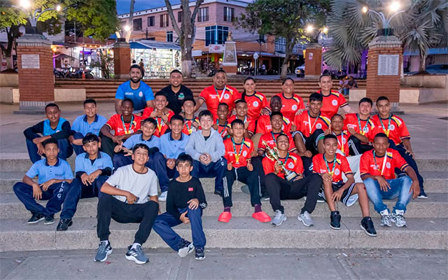 I.E. Leopoldo Pizarro de Miranda es campeona departamental
