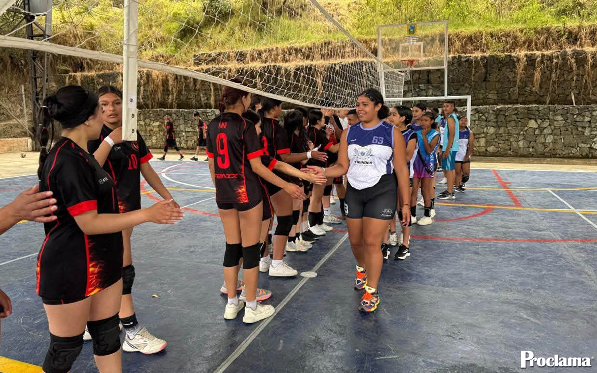 Suárez llevó su voleibol hasta Silvia