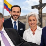Alejandro Ordoñez Abelardo de la Espriella Ilva Myriam Hoyos y Carlos Suaez en composicion editorial