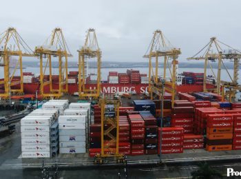 Buenaventura enfrenta rechazo por nuevo cobro a la carga