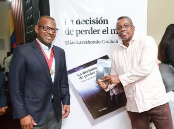 Elías Larrahondo presentó el libro de su vida - La decisión de perder el miedo