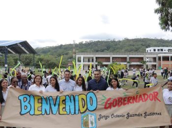Gobernación del Cauca entrega mobiliario escolar a 32 sedes de Quilichao