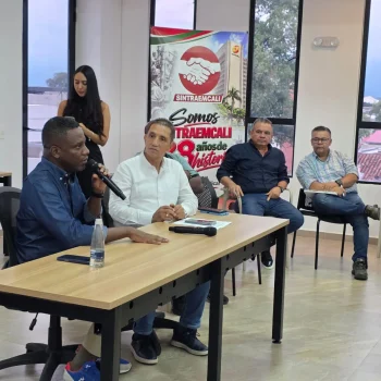 Roger Mina socializó con Sintraemcali la propuesta de compra de la Central Hidroeléctrica Salvajina.